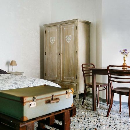 Bed and Breakfast Vicoletto Dell'Aria Вико-Экуенсе Экстерьер фото