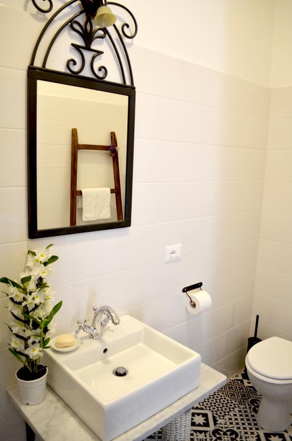 Bed and Breakfast Vicoletto Dell'Aria Вико-Экуенсе Экстерьер фото